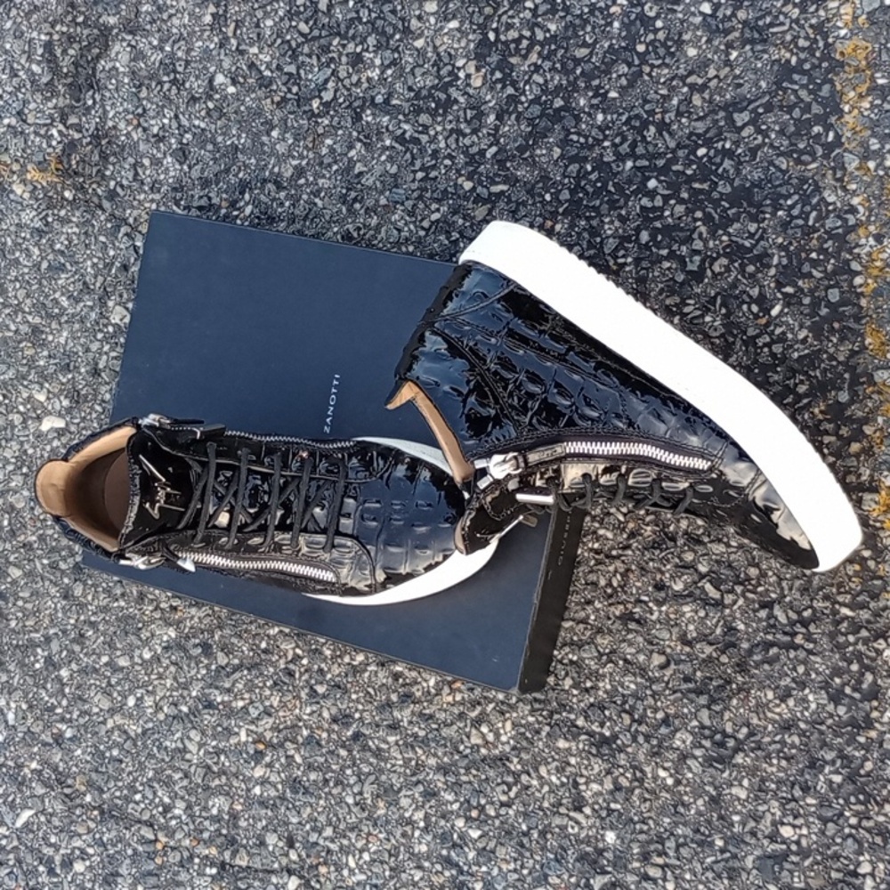 Giuseppe Zanotti Croc Embossed Leather Sneakers Black 43